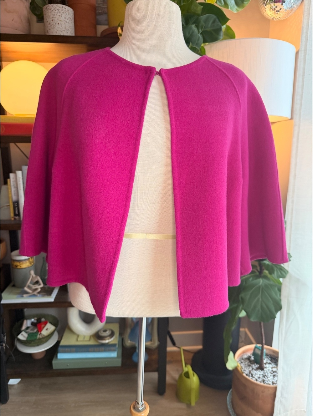 Victor Alfaro Fuchsia Wool Cape Jacket Size 14